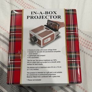 Brown Vintage Finish - Compact Smartphone Projector